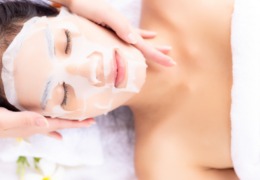 化妝品原料小百科:蝦青素有什么保護皮膚的功效呢?