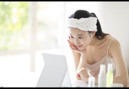 大家?guī)兔纯矗降自撨x誰做‘男友’